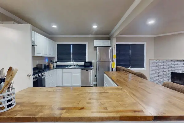 2101 Snow DR, Alamogordo, NM 88310