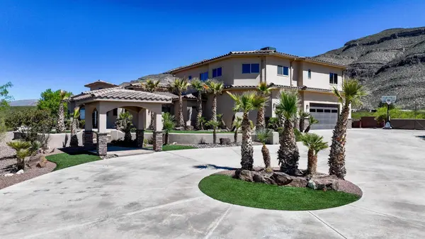 215 Old El Paso Hwy, Alamogordo, NM 88310