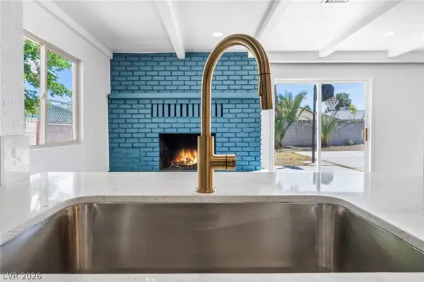 2740 Searles AVE, Las Vegas, NV 89101