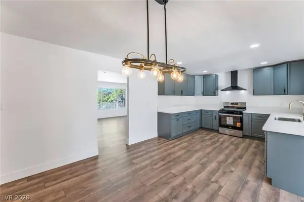 2740 Searles AVE, Las Vegas, NV 89101