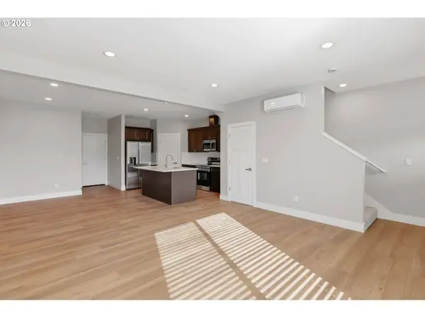 4011 SW ROYAL AVE, Gresham, OR 97080