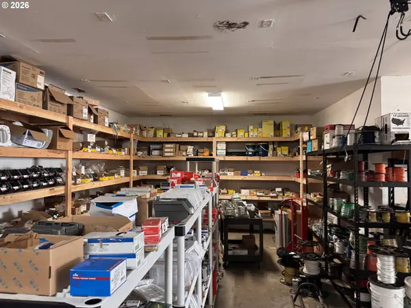 7524 SE 52ND AVE, Portland, OR 97206