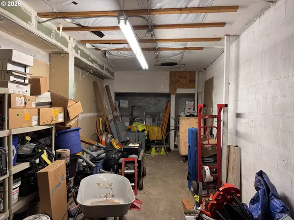 7524 SE 52ND AVE, Portland, OR 97206