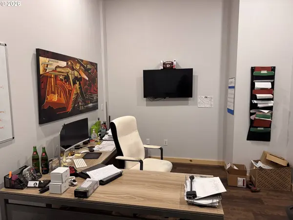 7524 SE 52ND AVE, Portland, OR 97206