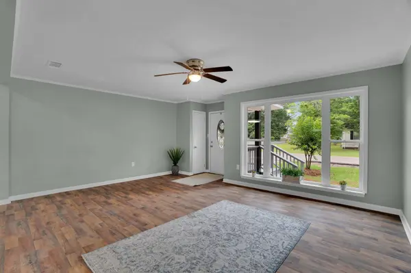 319 Ford Dr., Petal, MS 39465