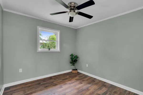 319 Ford Dr., Petal, MS 39465
