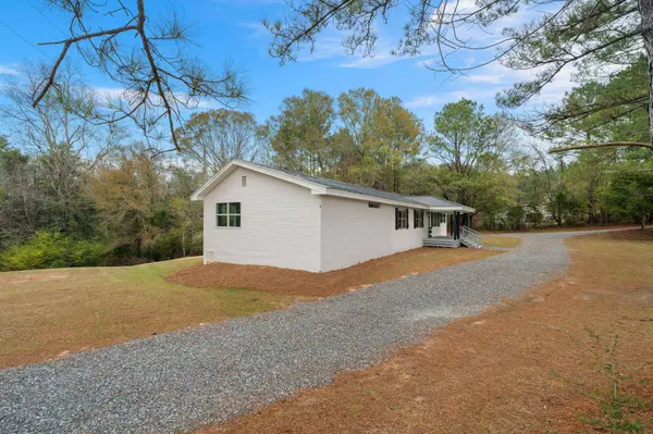 2383 Rocky Branch, Sumrall, MS 39482