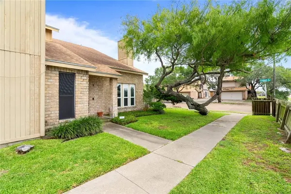 7141 Premont DR #3, Corpus Christi, TX 78414