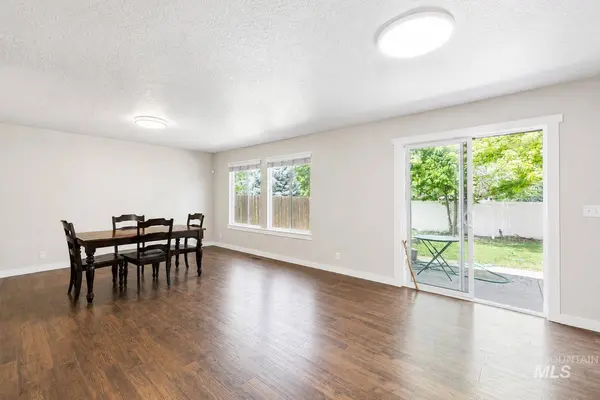 10122 W Shelborne Drive, Boise, ID 83709