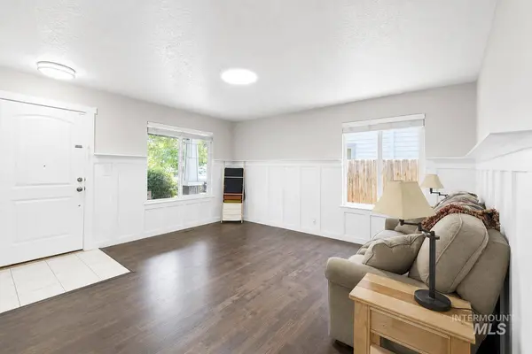 10122 W Shelborne Drive, Boise, ID 83709