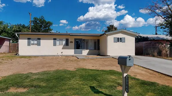 1204 Hendrix AVE, Alamogordo, NM 88310