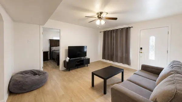 1204 Hendrix AVE, Alamogordo, NM 88310