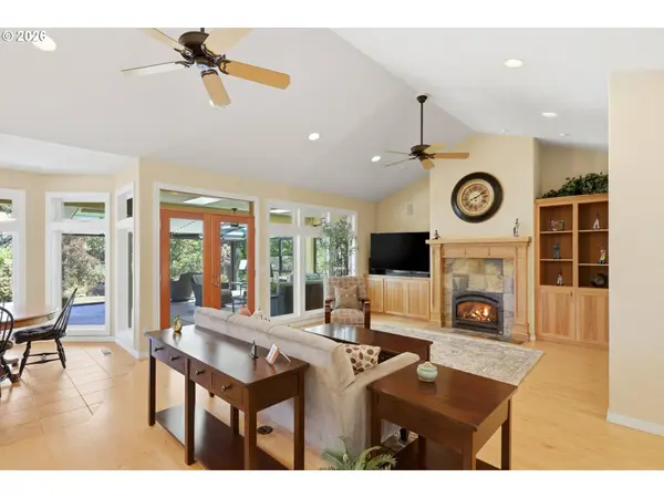 15303 NE 53RD AVE, Vancouver, WA 98686