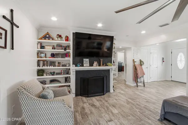 1277 South BLVD, Chipley, FL 32428