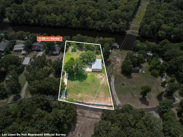 176 MA County Road 3215, Jefferson, TX 75657