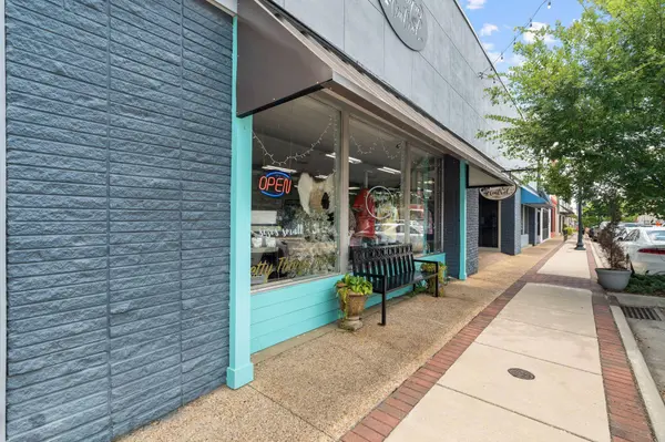 531 Central Ave., Laurel, MS 39440