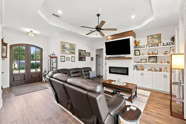 134 N Slade, Sumrall, MS 39482