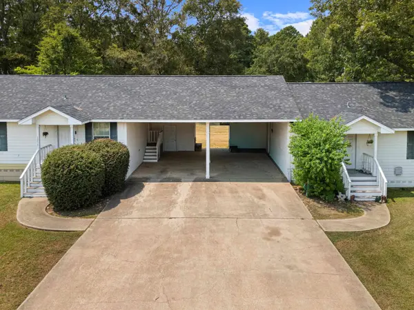 1215 Pine Hill Drive