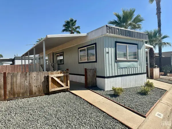 6601 Eucalyptus Drive #84