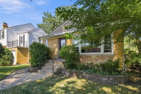5214 Enfield AVE, Skokie, IL 60077