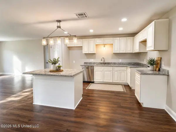 125 7th Avenue, Carriere, MS 39426