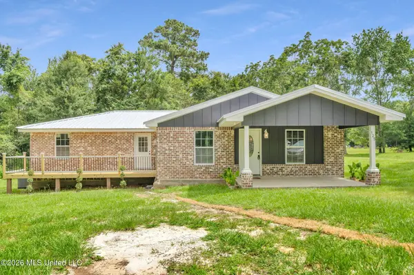 125 7th Avenue, Carriere, MS 39426