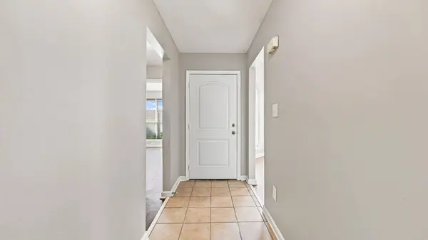 5698 SYCAMORE WOODS DR, Memphis, TN 38134