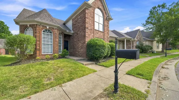 5698 SYCAMORE WOODS DR, Memphis, TN 38134