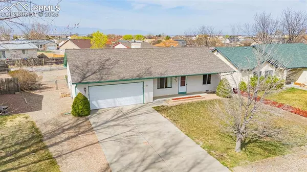 655 S Dumont DR, Pueblo, CO 81007