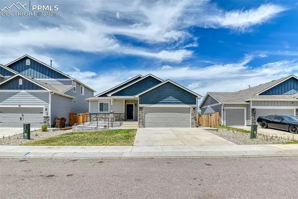 6820 Simcoe DR, Colorado Springs, CO 80925