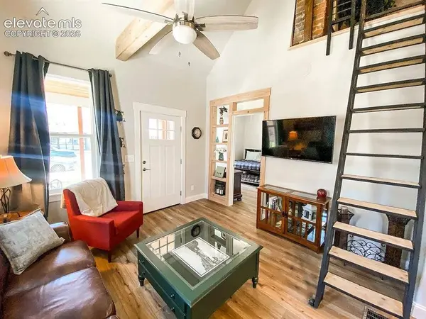 1208 W Colorado AVE, Colorado Springs, CO 80904
