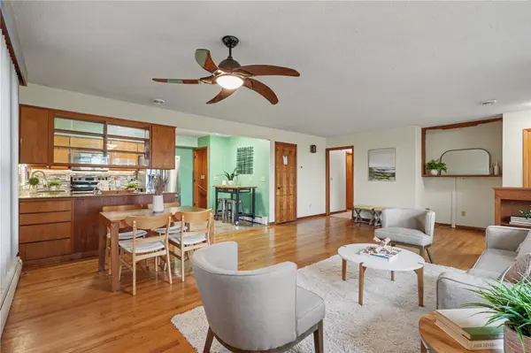 703 E State ST, Williamsburg, IA 52361