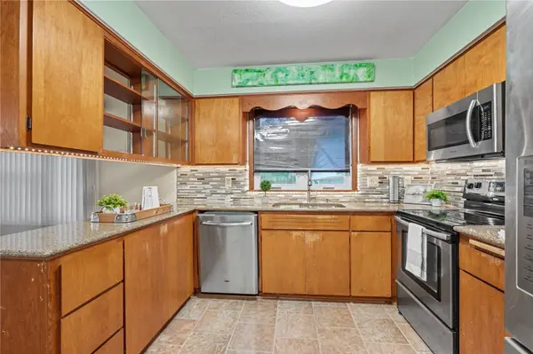 703 E State ST, Williamsburg, IA 52361