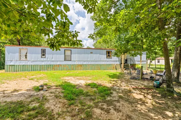 341 Mount View Dr, Hohenwald, TN 38462