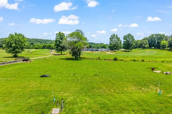 197 Creekside Dr, Lewisburg, TN 37091