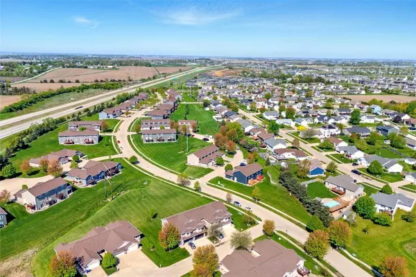 3685 37th AVE SW #A, Cedar Rapids, IA 52404