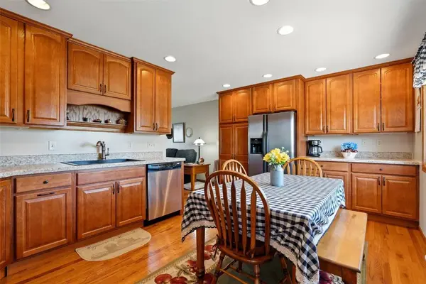 4621 Midway DR NW, Cedar Rapids, IA 52405