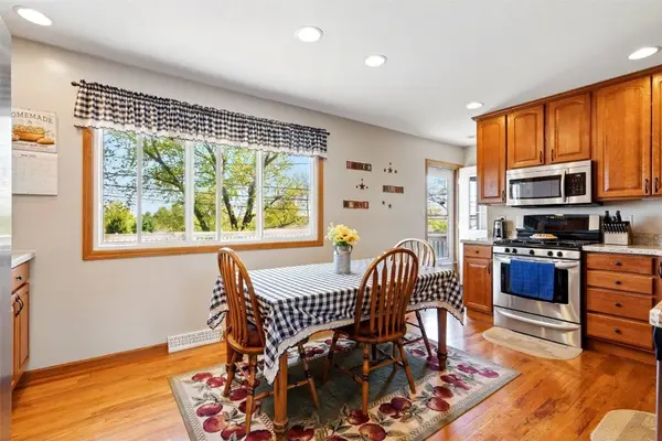 4621 Midway DR NW, Cedar Rapids, IA 52405