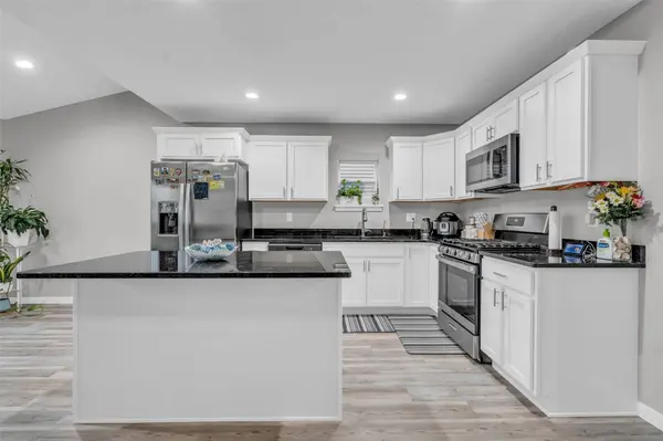 4049 Justified DR, Marion, IA 52302