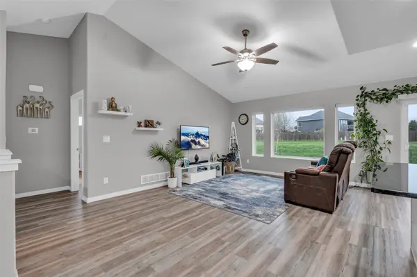 4049 Justified DR, Marion, IA 52302