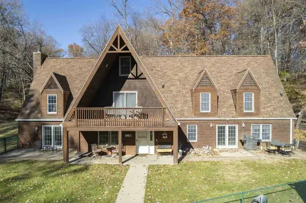 3098 Sandy Beach Rd