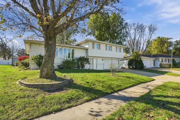 2818 Southland ST SW, Cedar Rapids, IA 52404