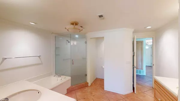 72306 Canyon LN, Palm Desert, CA 92260