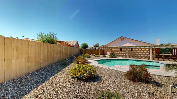 44430 Buttercup LN, La Quinta, CA 92253