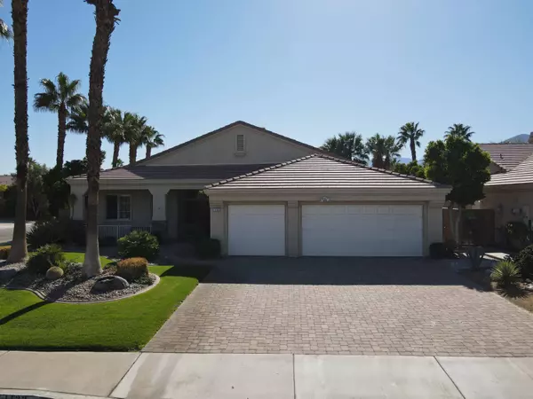 1123 E Circulo San Sorrento RD, Palm Springs, CA 92262