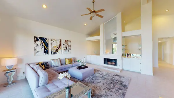 162 Lost River DR, Palm Desert, CA 92211