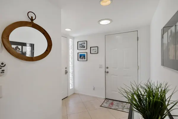 77401 Sawgrass CIR, Palm Desert, CA 92211