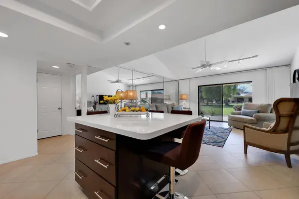 77401 Sawgrass CIR, Palm Desert, CA 92211