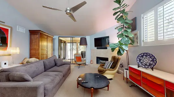 2615 E Palm Oasis ST, Palm Springs, CA 92264