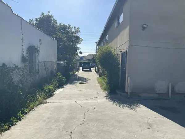 664 S Ford BLVD, Los Angeles, CA 90022